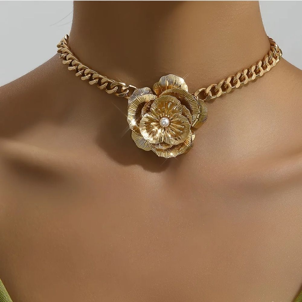 Anthropologie Gold Flower Chain Choker